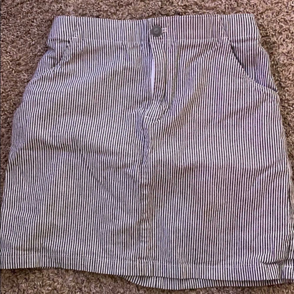 hollister skirt